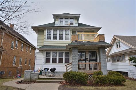 Newly Remodeled Upper Unit Of This <strong>Duplex</strong>!, 1509 N 38th St #1511, <strong>Milwaukee</strong>, WI 53208. . Duplex for rent milwaukee